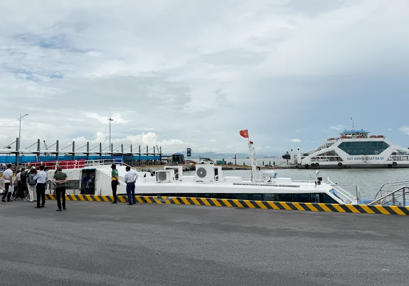 Di chuyển từ Cát bà về Hà nội